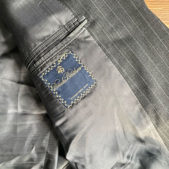 Brooks Brothers 100% Wool Pin Stripe Mens Blazer Sz 44 Made in USA - Picture 7 of 16